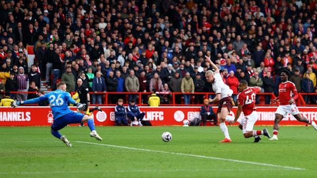 极速电竞官网-【英超】德布劳内两助，哈兰德破门，曼城2-0客胜森林